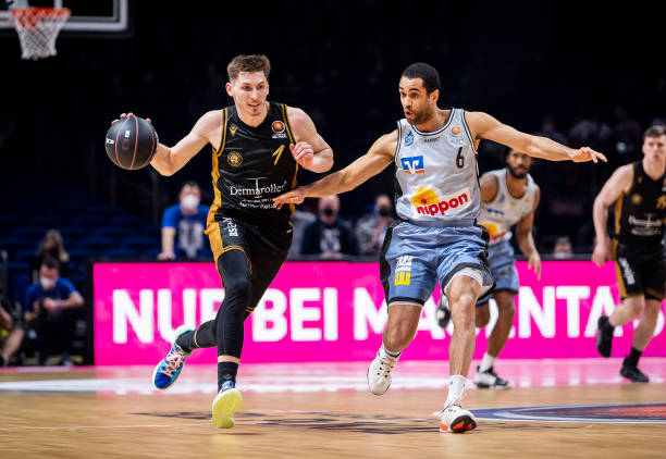 往往会因为 往往会因为