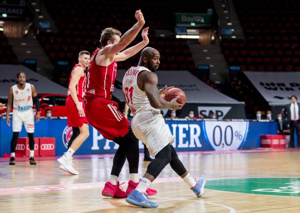 小因扎吉对 小因扎吉对