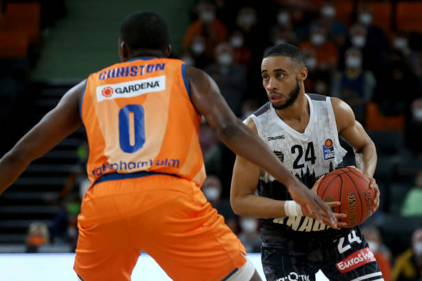 至自家体制 至自家体制