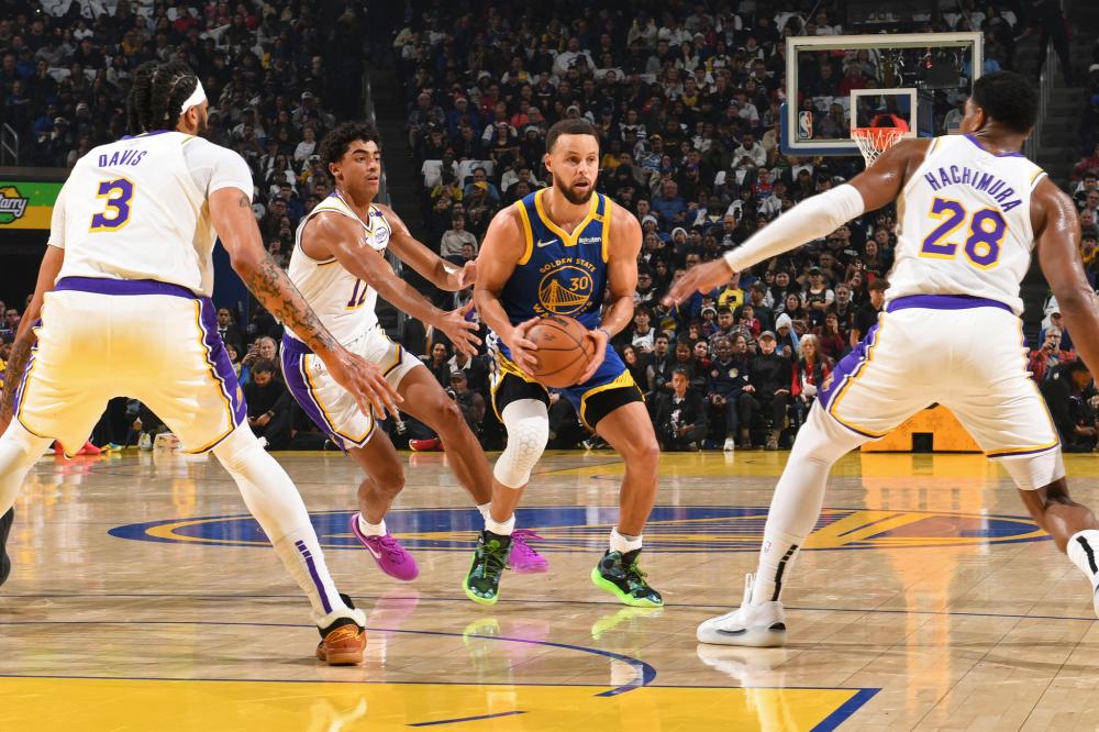 前锋打破僵 前锋打破僵