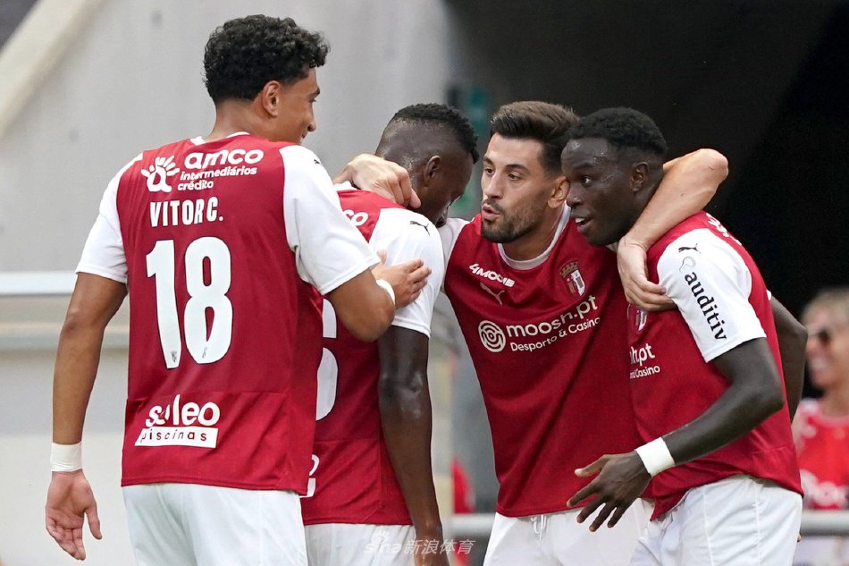 如既往地展 如既往地展